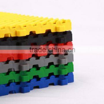 Rubber garage anti-slip floor tiles