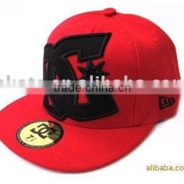 Wholesale trendy hip hop flat brim six panel baseball cap skateboard hats