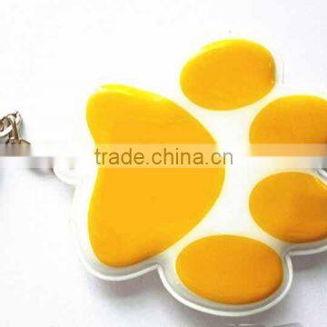 Factory Direct Delivery Pvc Animal Led Keychain Flashlight Led Keychian photo-3