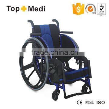 made in China alibaba China supplier TOPMEDI deluxe leisure wheelchairs with carbon fiber rear wheel