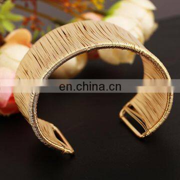 New Arrival Promotion Wide Cuff Open Cuff Ladies Bracelets Bangle for Gifts photo-5