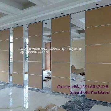 Durable restaurant light flexible movable partition wall