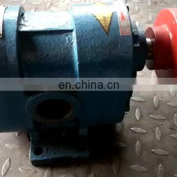 External lubricating series gear pump.