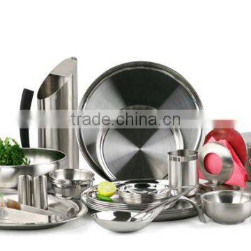 STAINLESS STEEL DINNER SET