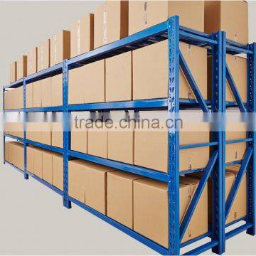 Warehouse storage with heavy duty pallet racking systems