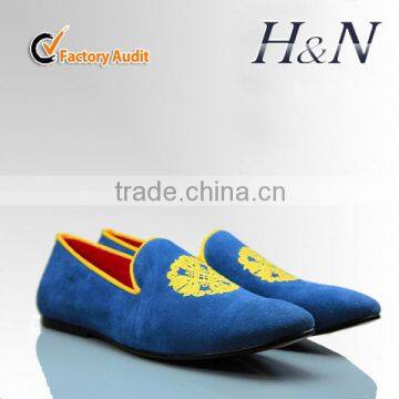 2015 new style velvet embroidery man shoes men