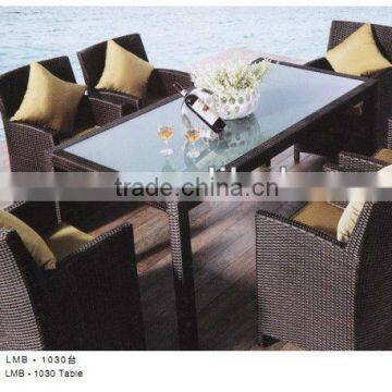 Granco KAL746 glass dining table