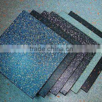 Recycled rubber tiles