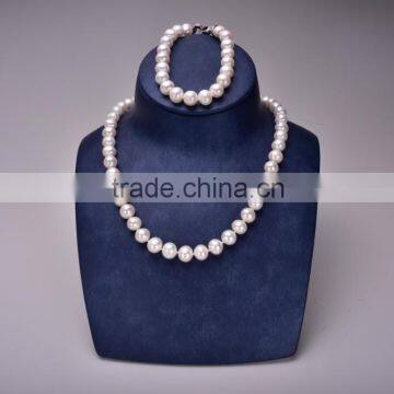 shining pearl crystal hot fashion necklace with simple gold plated fashionable new design