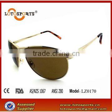 Custom eyewear manufacturing eyewear wall mount eyewear