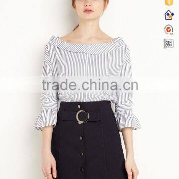 Women's Bell Sleeve Stripe Pattern Round Neck Pleated Blouse