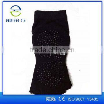 China Factory Supplier Black Cheap Funny Open Toe Socks