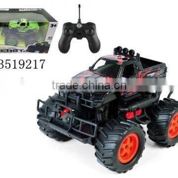 1:16 RC CAR 4 CHANNEL WITH LIGHT Y3519217