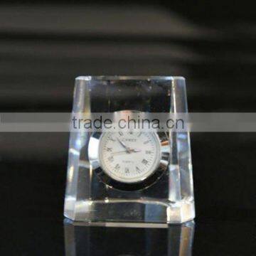 2016 small crystal souvenir clock