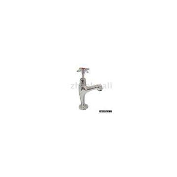 Singel hole basin faucet