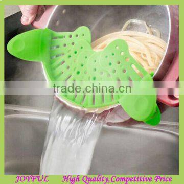 Update Clip-on Silicone Strainer for Draining Food while Cooking Snap Pan Strainer