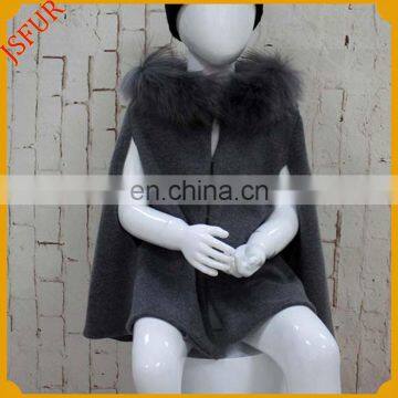 Unique latest design wholesale shawl for kids high quality cashmere baby cloak with real raccoon fur trim