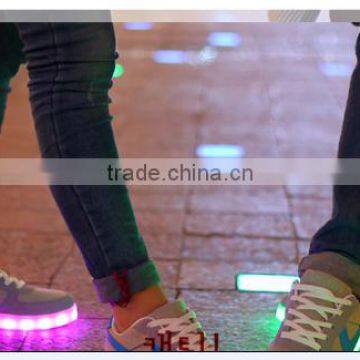 2016 Crazy Led Shoes Wholesale Led Lady Shoes photo-2