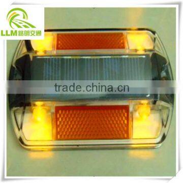 Factory Outlet Flashing Safety Road Light Rectangular Plastic LED Solar Road Stud photo-5