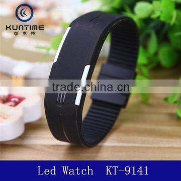 Allibaba Com Fashion Products Vogue Watch Led Touch Screen Sport Watch photo-4