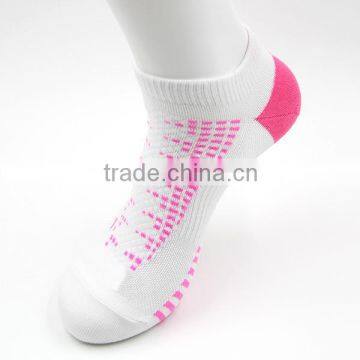 2015 Newest Women Yoga Socks for OEM Service photo-3