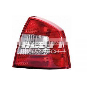 Rear Light 1Z5 945 111 B for SKODA OCTAVIA 2010 Year