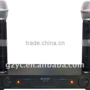 UHF Wireless microphone