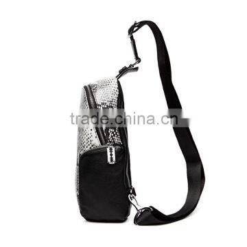Factory Fashion Design Genuine Leather Chest Bag Shoulder Bags for Man photo-3