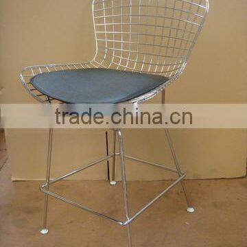 powder coated black wire bar stool with seat pad