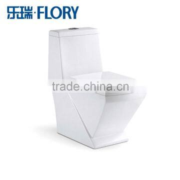 hot sale high quality ceramic toilet wash down one piece closet