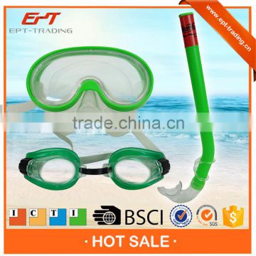 Wholesale kids funny swimming goggles toy set for sale