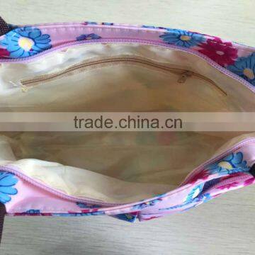 Bright Color Fashion Design Lunch Bag photo-2