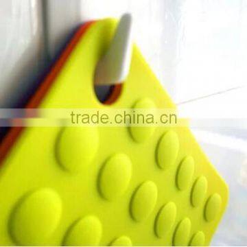 Non-slip Salient Point Silicone Chicken Pot Mat