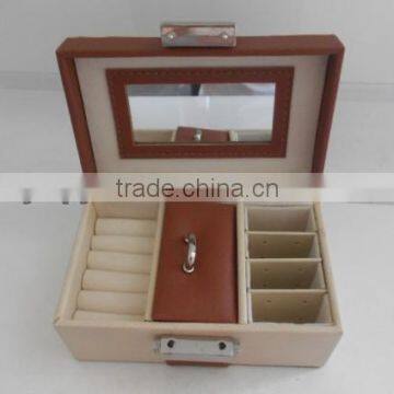 Mini jewelry case for girl