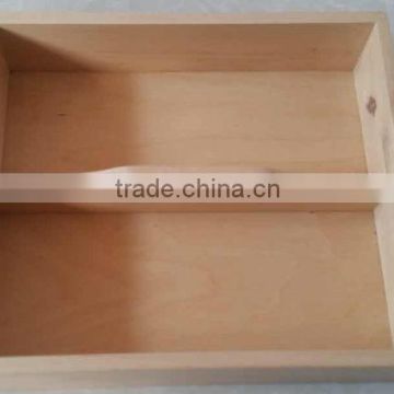 WOODEN CUTLERY STORAGE TRAY BOX WITH CENTER HANDLE