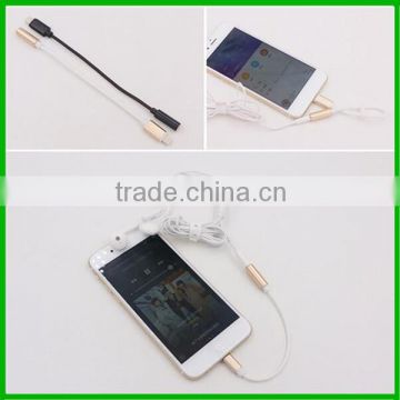 2-in-1 Earphone Audio adapter Charger, 3.5mm Audio Adaptor for iphone 7 earphone adapter