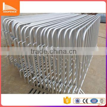 Hot dipped galvanized steel decorative safety control pedestrian barriers