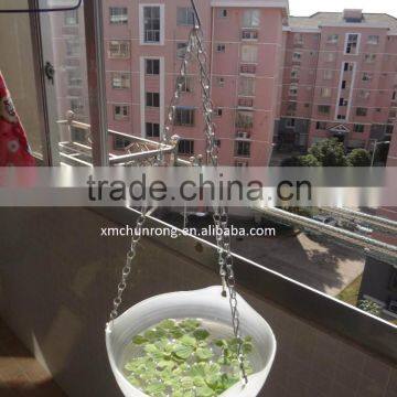 Plastic Hanging Flowerpot With Metal Chain Hanger photo-2
