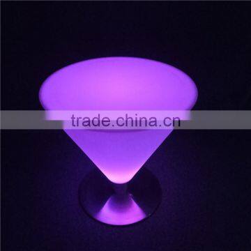 Cheap Wholesale Victorian Furniture Color Changing Glass Bar Table With Inbuilt LEDs for Pub and Strip Club photo-4
