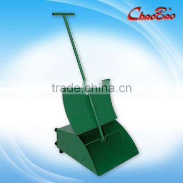 Iron shovel