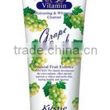 Fruit Essence Moisturizing & Whitening Facial Scrub