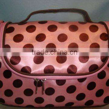 Women cosmetic bag