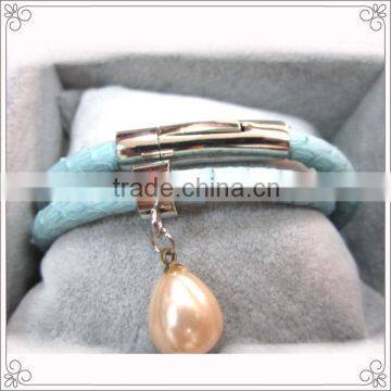 Lighter Blue Magnetic Snake Bracelet With Pearl Pendant