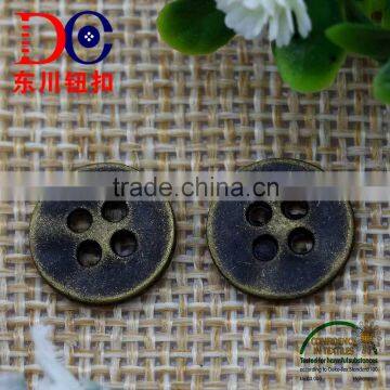 12mm Oeko Tex 100 4 Hole Sewing Button for Baby Apparels photo-4