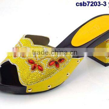 Csb7203 Black Red Yelllow Blue Shining Material Women Shoes for Party Evening Italy Shoes Matching Purse Fashion Single Shoes Quality Choice photo-3