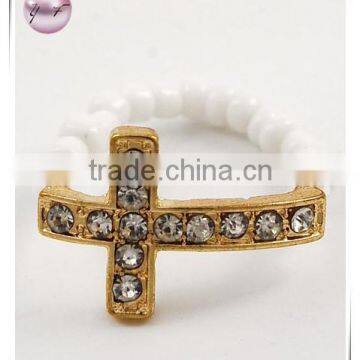 Gold Tone / White Seed Beads & Clear Rhinestone / Cross Stretch Ring