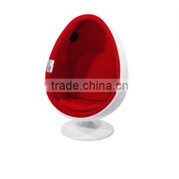 Egg Pod Chair with Speaker