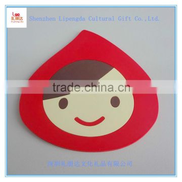 Customized style promotional fashion eco-friendly silicone tea cup mat,soft pvc rubber injection cup coaster