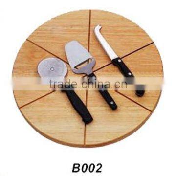 Cheese knife set with wood cutting board