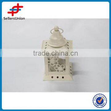 Iron Candlesticks Square